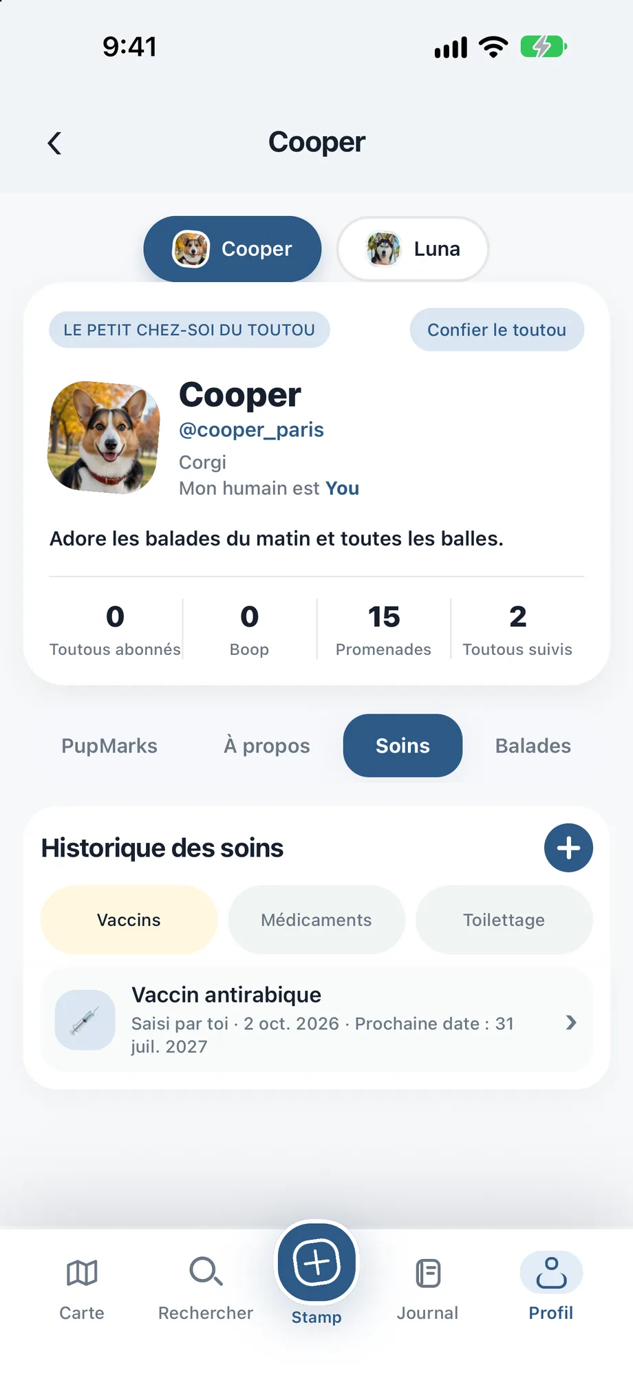 Chronologie privée des soins de Bella avec les onglets Vaccins, Médicaments et Toilettage